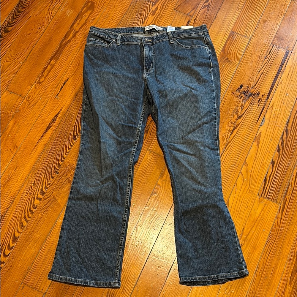 🆕 Canyon River Blues Modern Fit Jeans